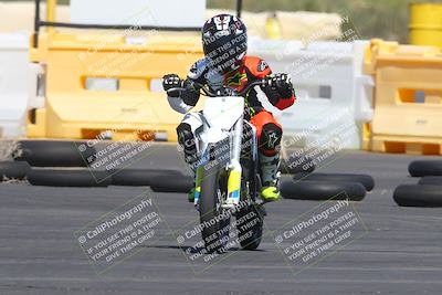 media/Sep-25-2023-Moto Forza (Mon) [[81ffa65e0a]]/Around the Pits/